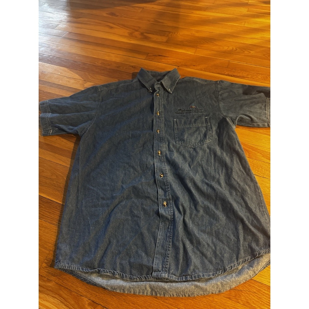 Vintage‎ Mohegan Sun Denim Shirt Employee Appreciation Day 2001 Embroidered Sz M